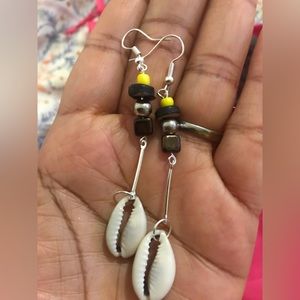 Handmade African cowrie shell style dangle drop earrings